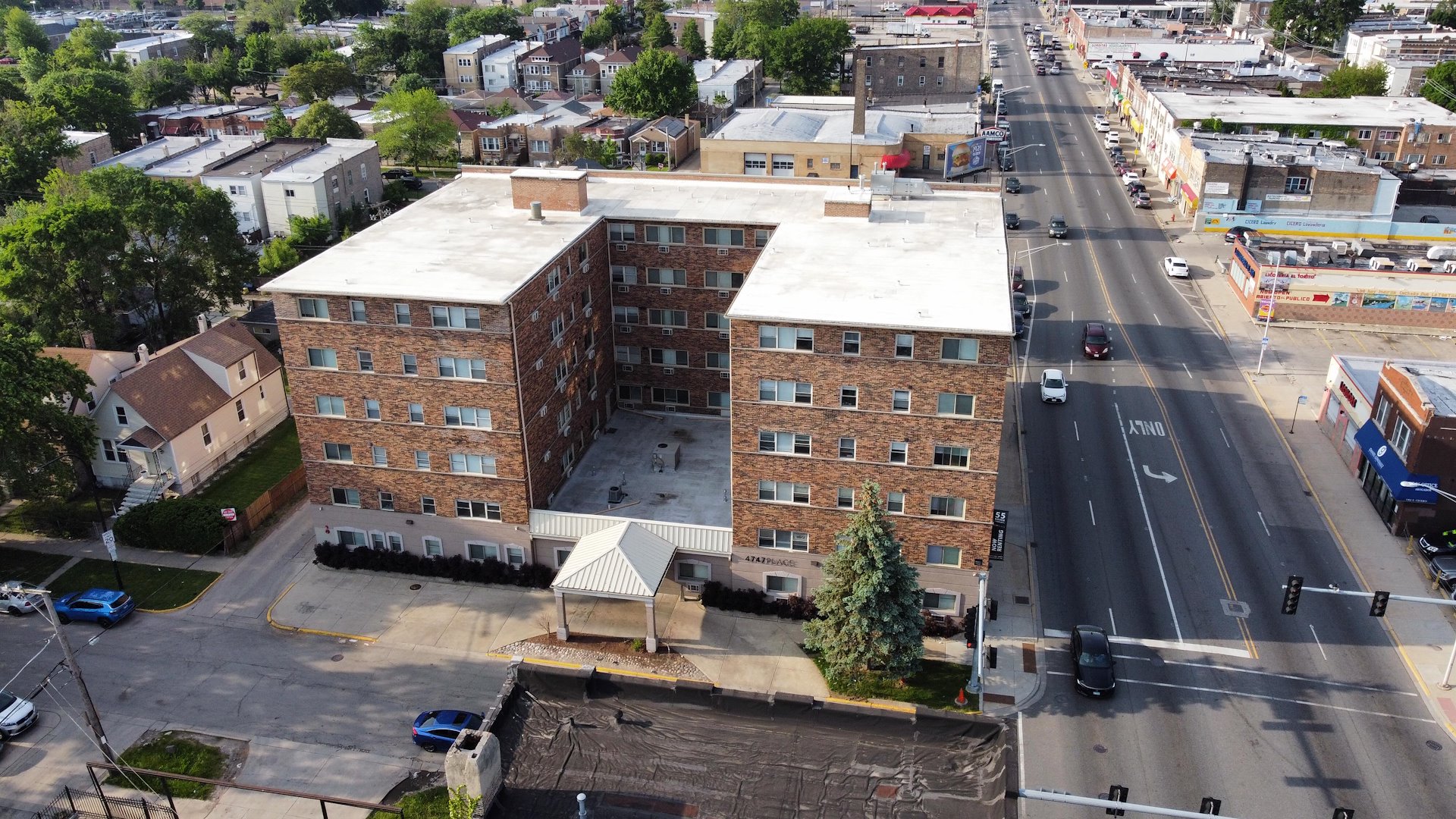 4747 Place/Cicero, Illinois