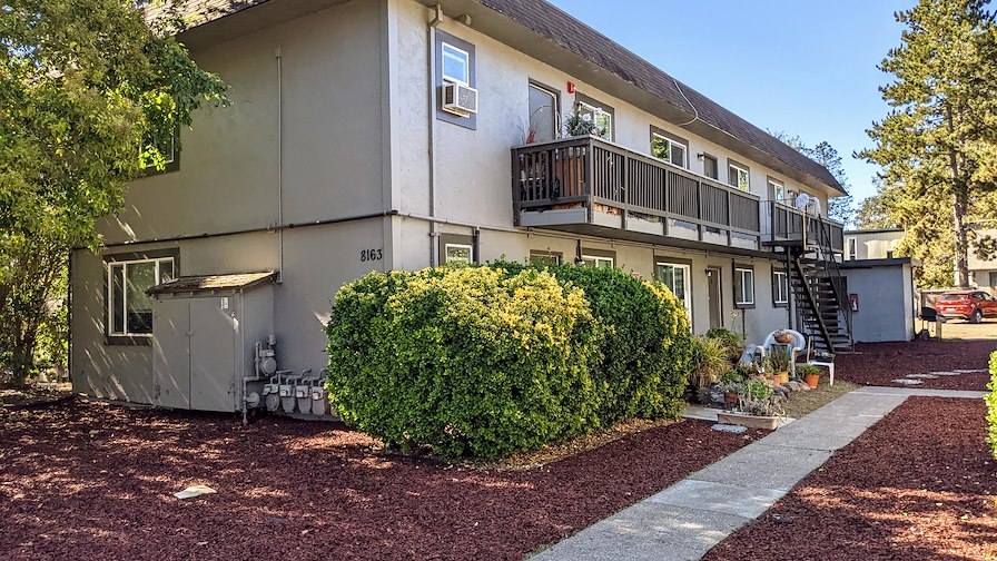 81558161 Olof St/Cotati, California