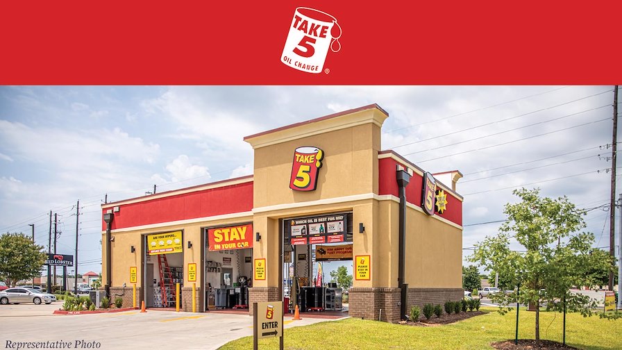 Take 5 Oil Change | Houston | Long Term Absolute Net Ground Lease | 2021 Construction | Hard ...