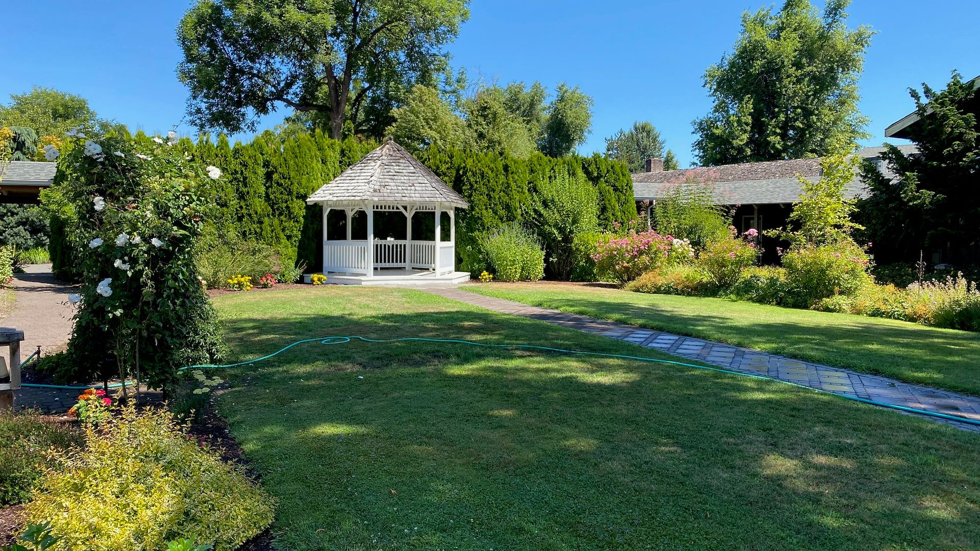 The Village Green Hotel Resort and RV/Cottage Grove, Oregon