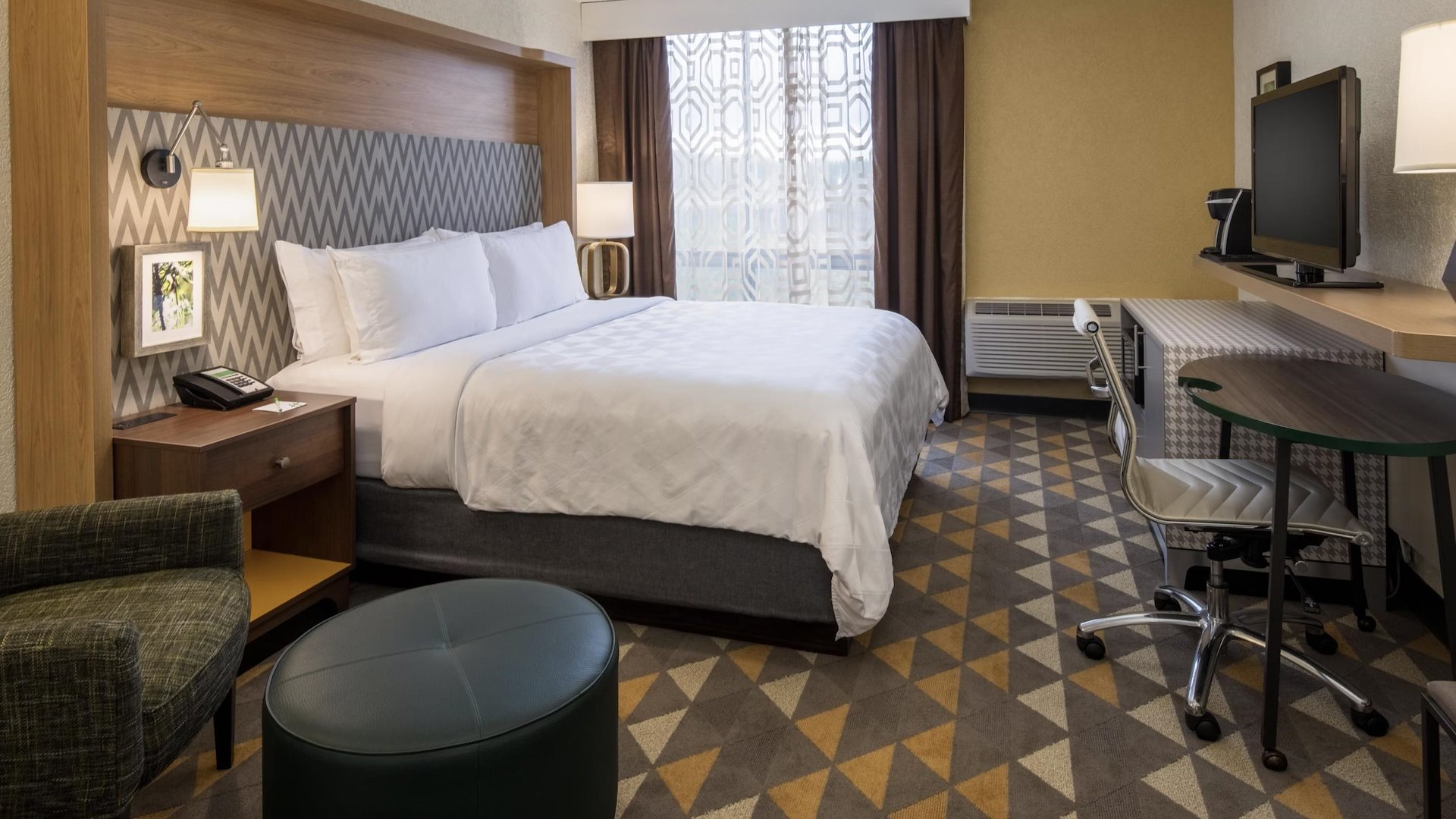 Holiday Inn Portland I-5 South Wilsonville — Sale in Wilsonville, OR, photo 5 of 5