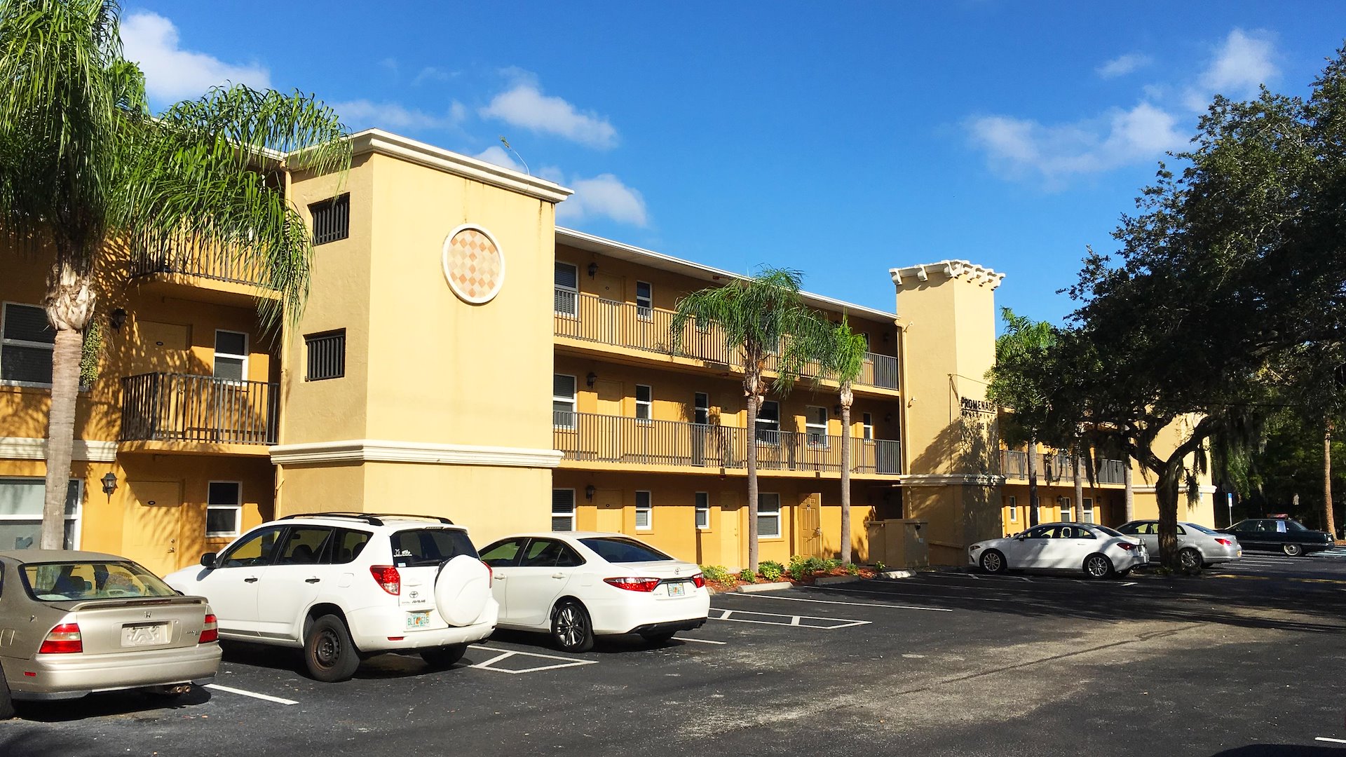 Promenade Apartments/Sarasota, Florida