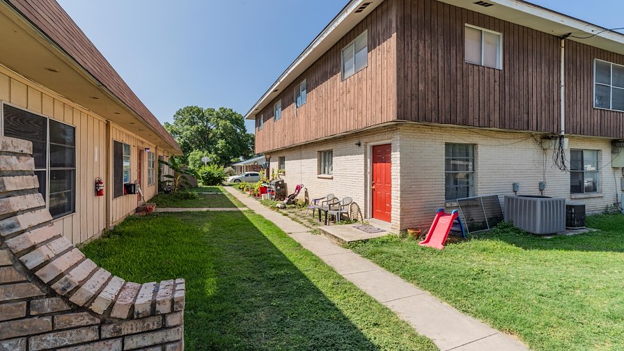 El Norte Apartments/Uvalde, Texas