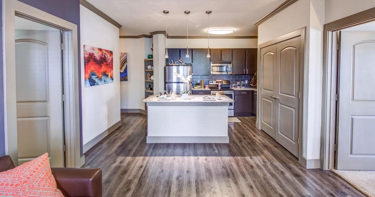 Uptown Square/San Marcos, TX