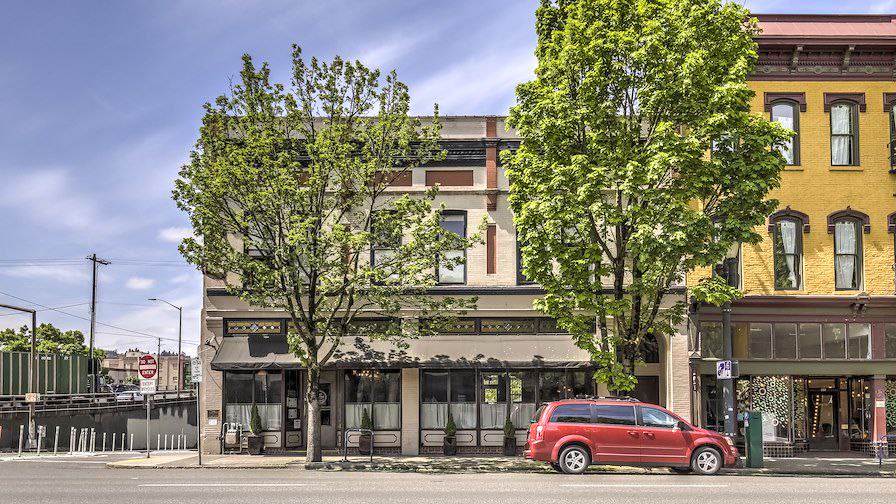 Marcus & Millichap Portland, Oregon Commercial Investment Real Estate