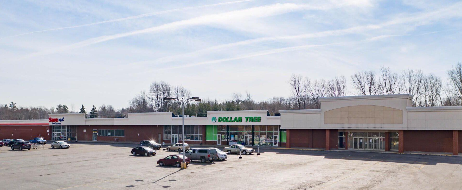 Albion Shopping Center/Albion, New York