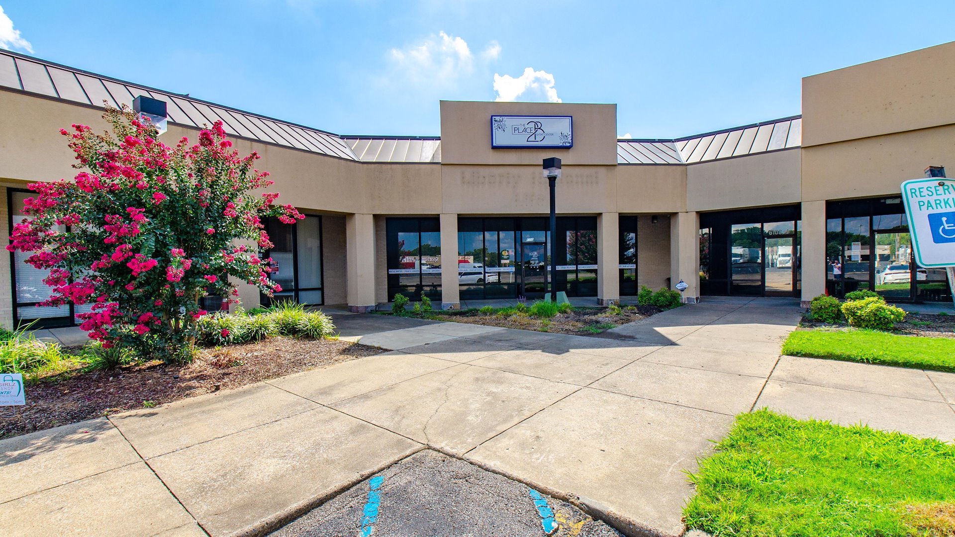 Shelby Crossing Phase II (Bass Pro Shadow Center)/Memphis, Tennessee