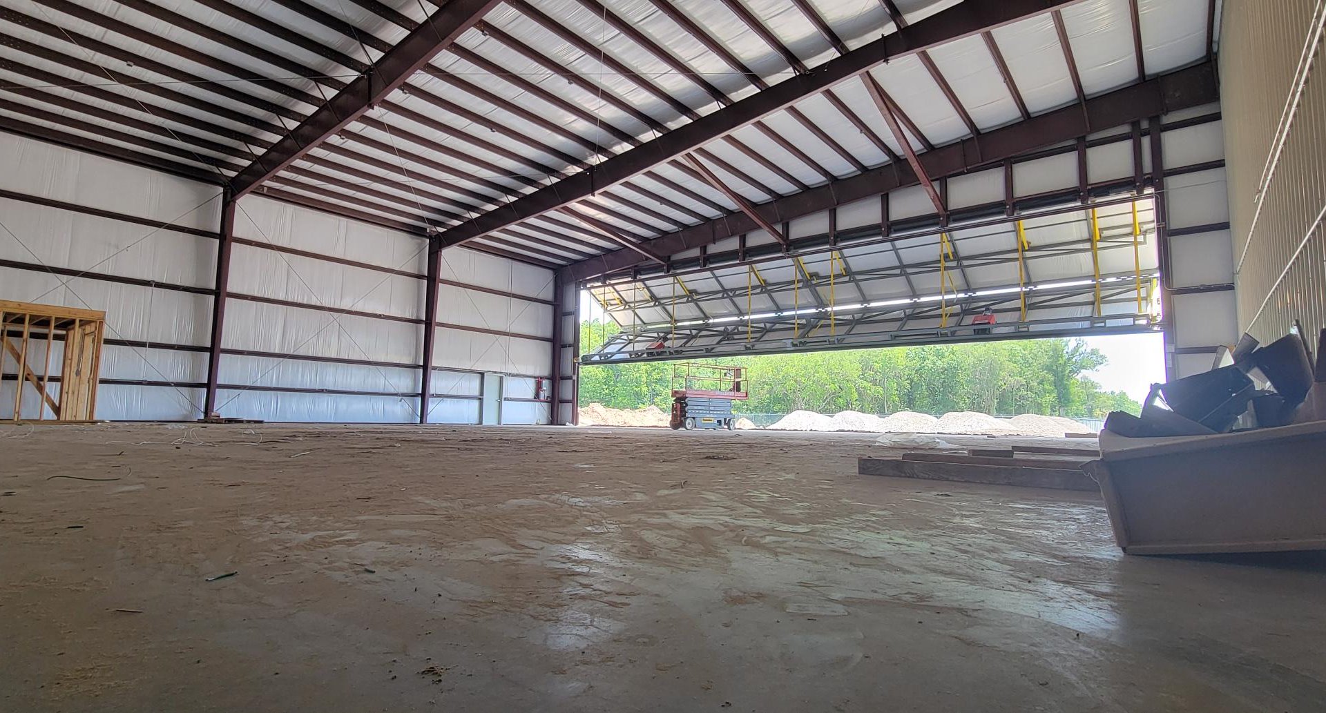 Tampa Executive Airport Hangar/Seffner, Florida