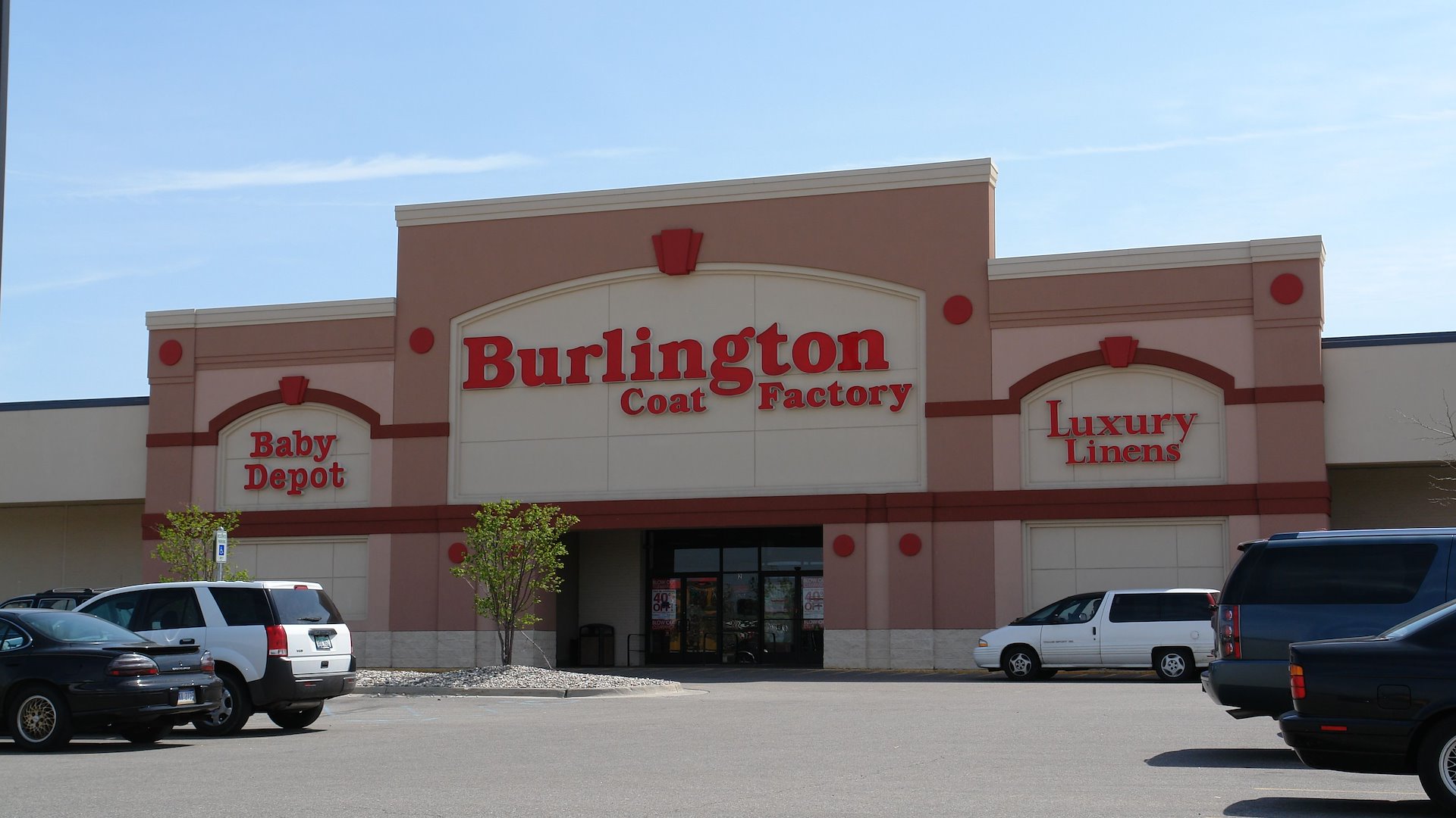 Lansing Towne Center/Lansing, Michigan