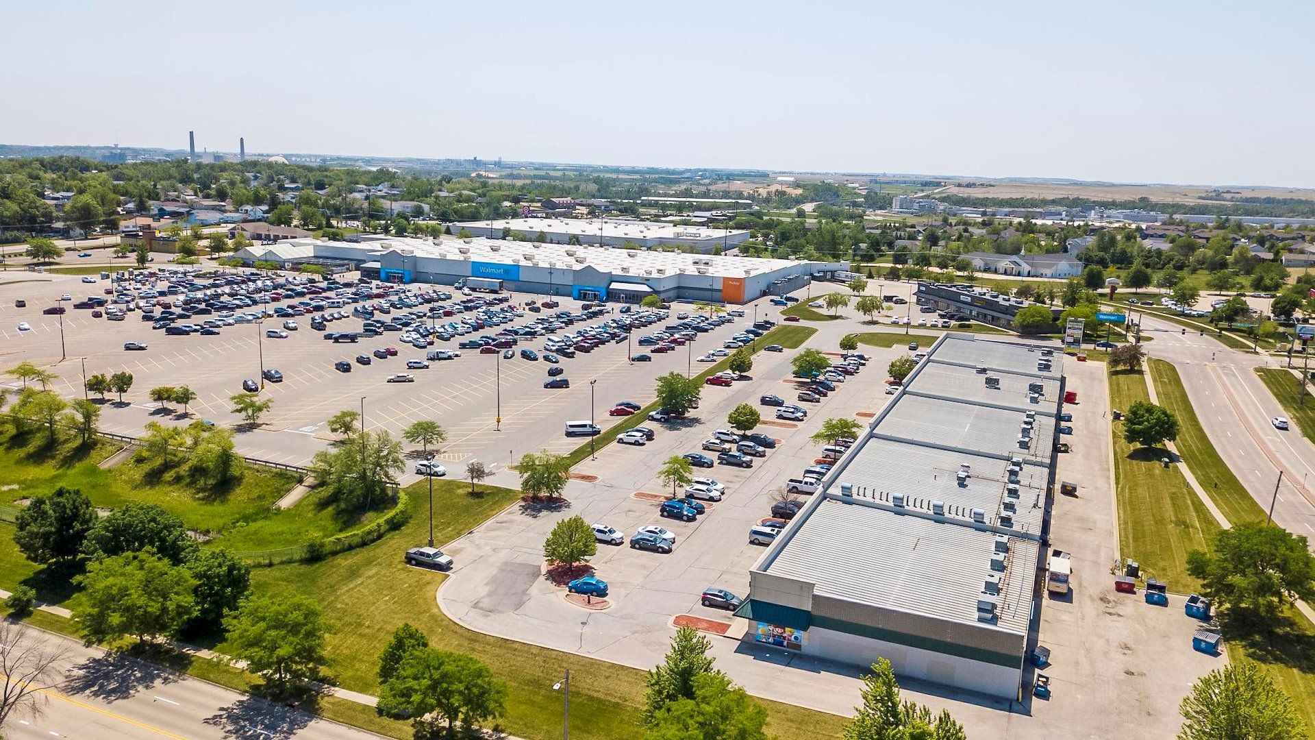 Cedar Rapids Shopping Center/Cedar Rapids, Iowa