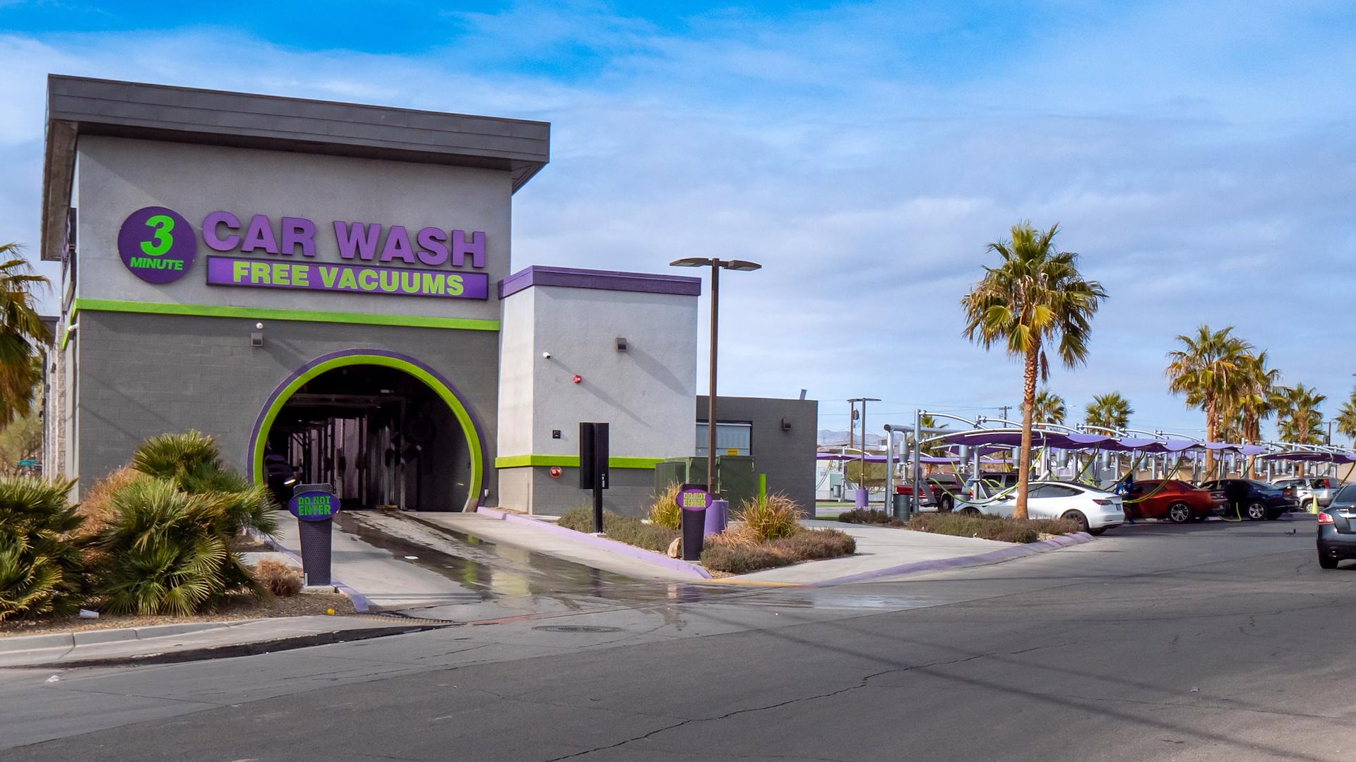 Ultra Clean Express Car Wash/Las Vegas, Nevada