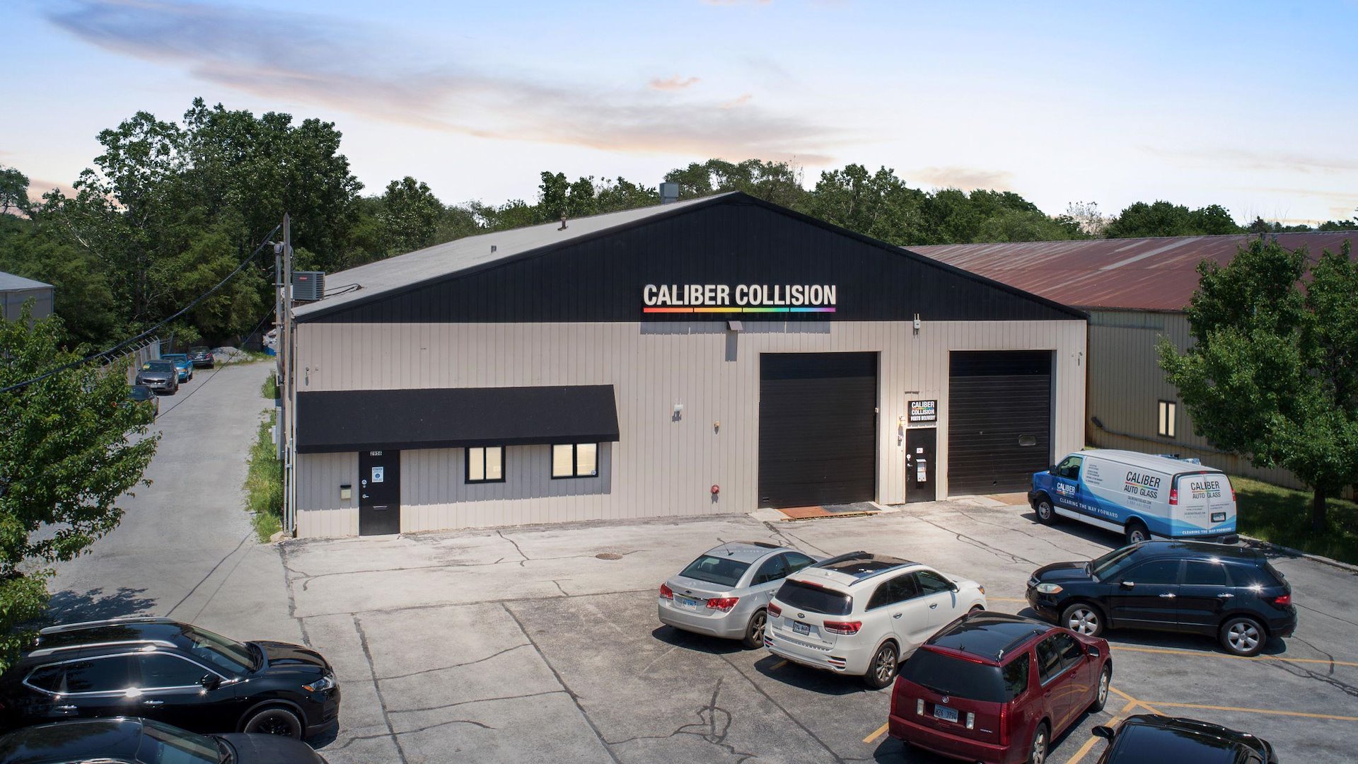Caliber Collision Portfolio/Blue Island, Illinois