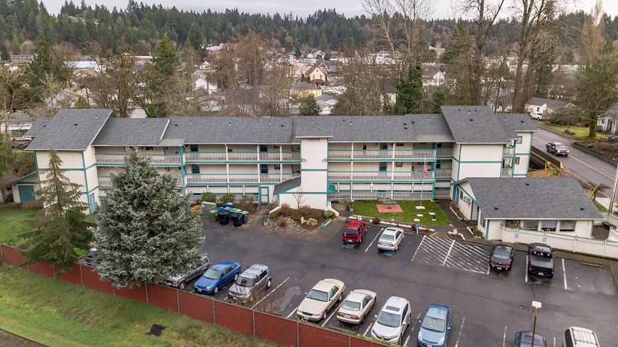 Real Estate Investment Services Marcus & Millichap