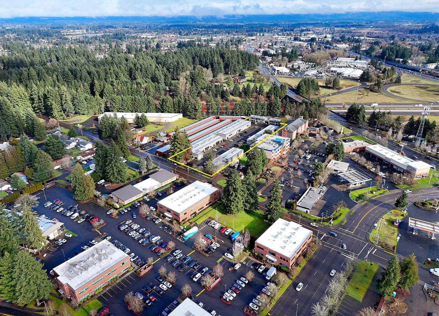 Velendo Plaza ValueAdd Business Center Featuring Below Market Rents