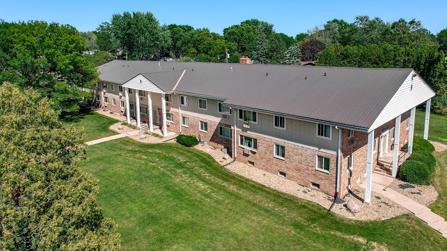 Meadow Ridge Apartments/Waterloo, Iowa