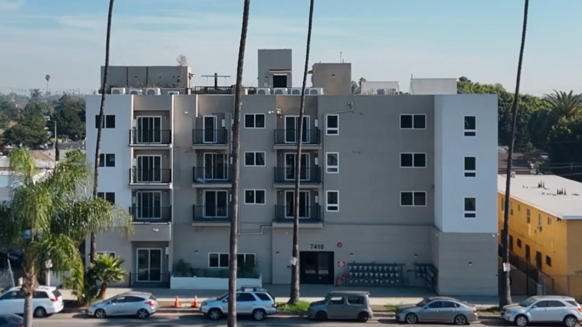 7410 S Avalon Blvd, Los Angeles, CA 90003