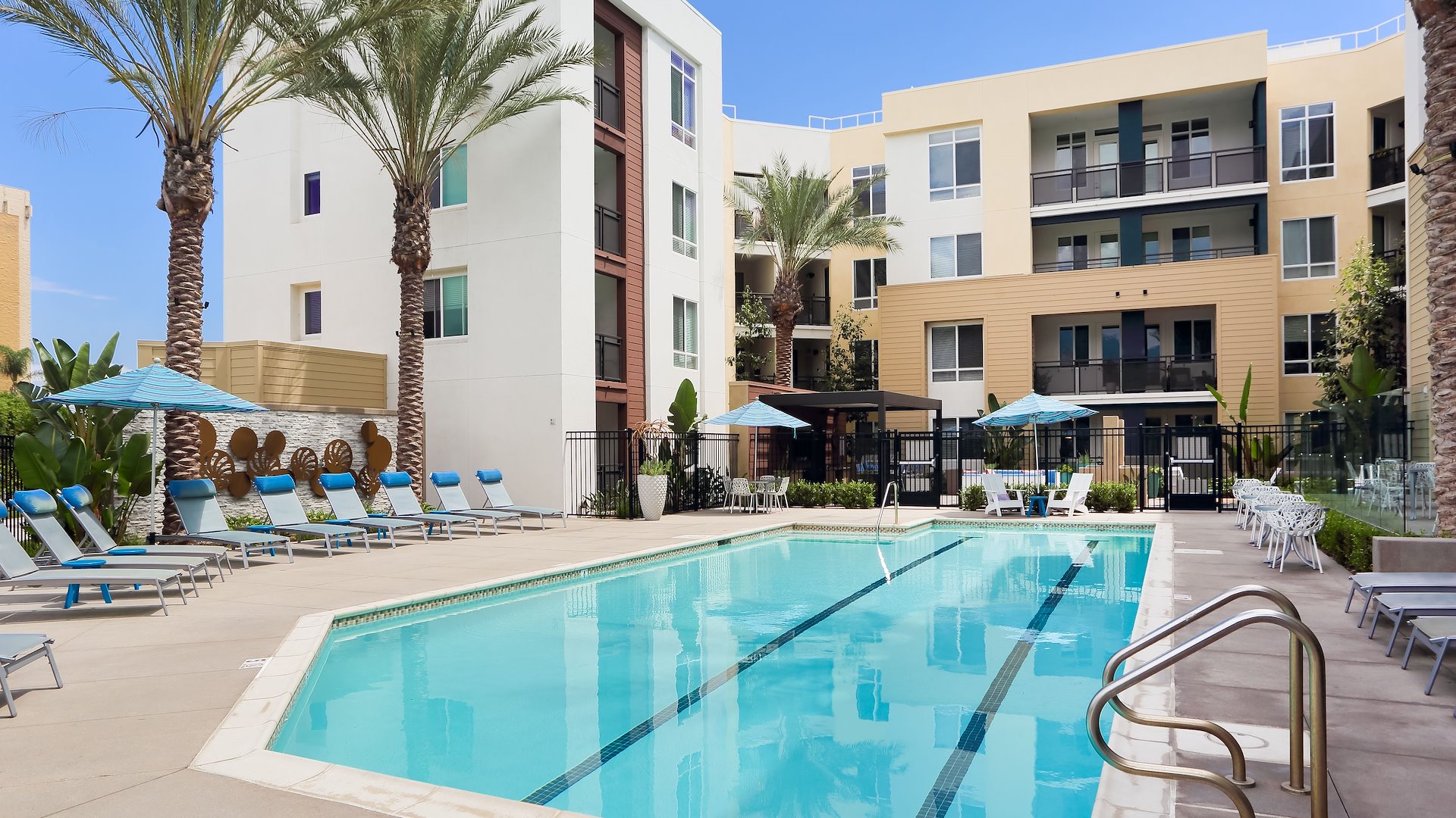 New Areum Apartments Monrovia Ca 91016 with Modern Futniture