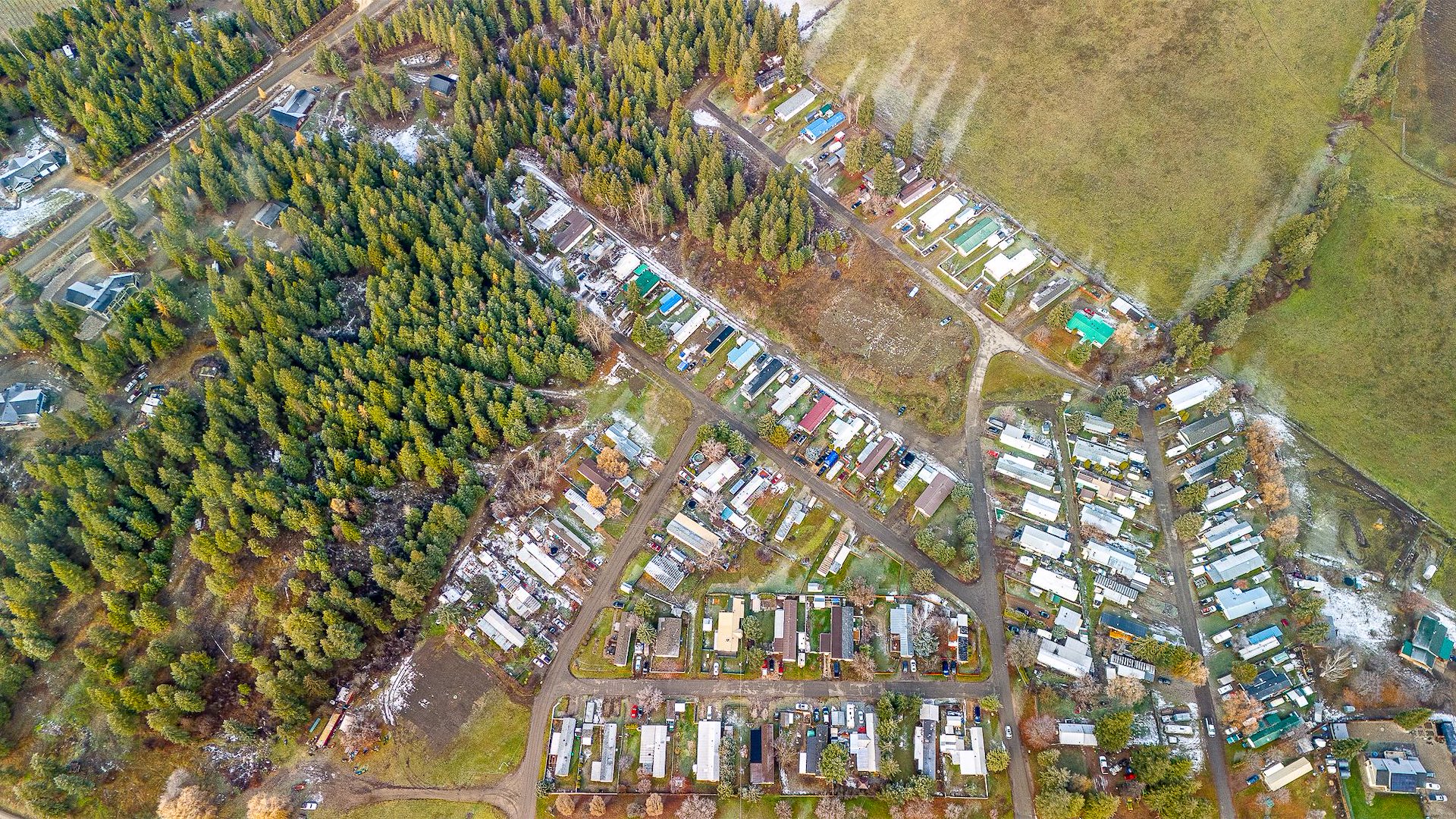 Valley View Mobile Home Park Lumby British Columbia   L