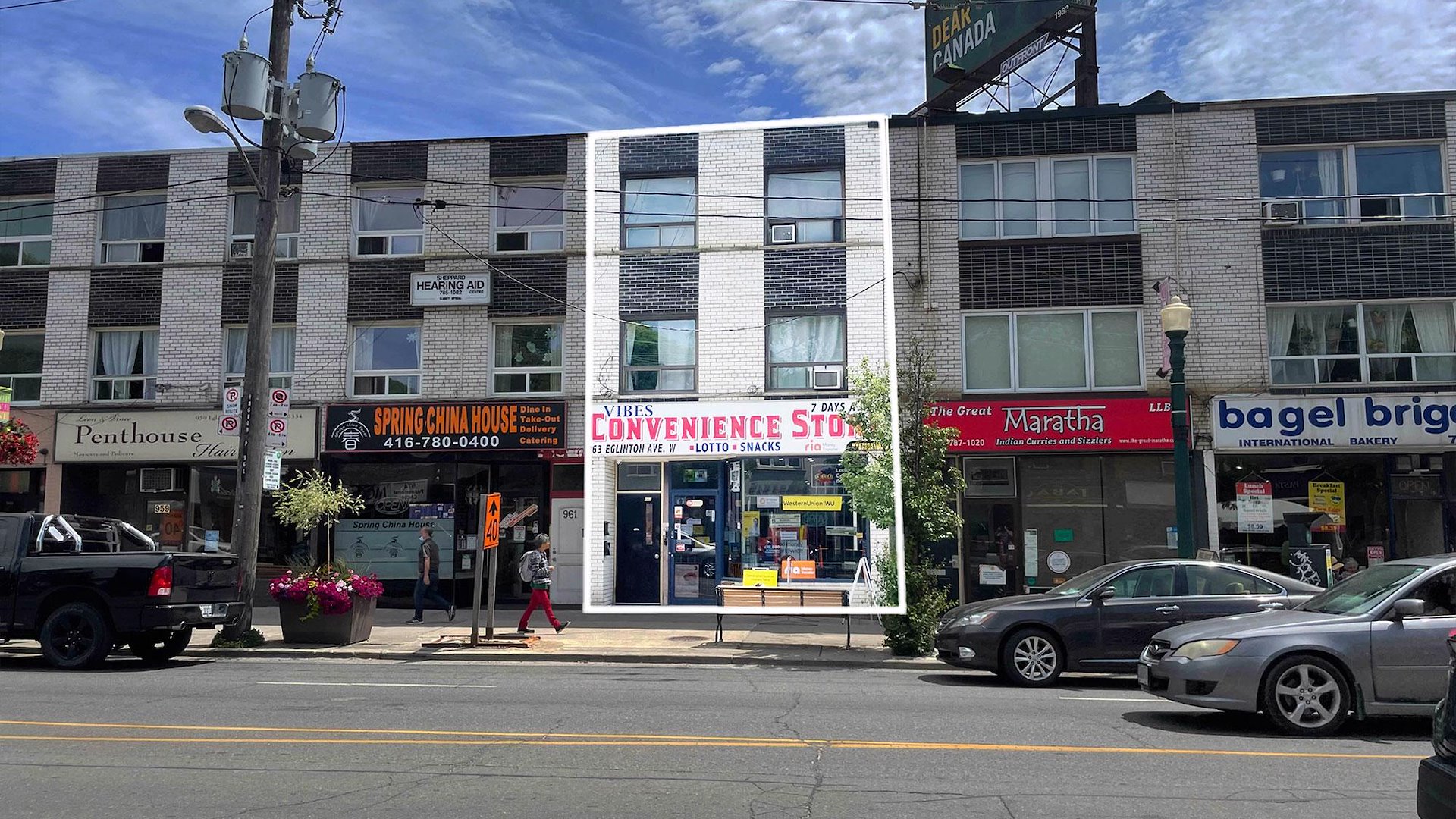 963 Eglinton Avenue West/Toronto, Ontario