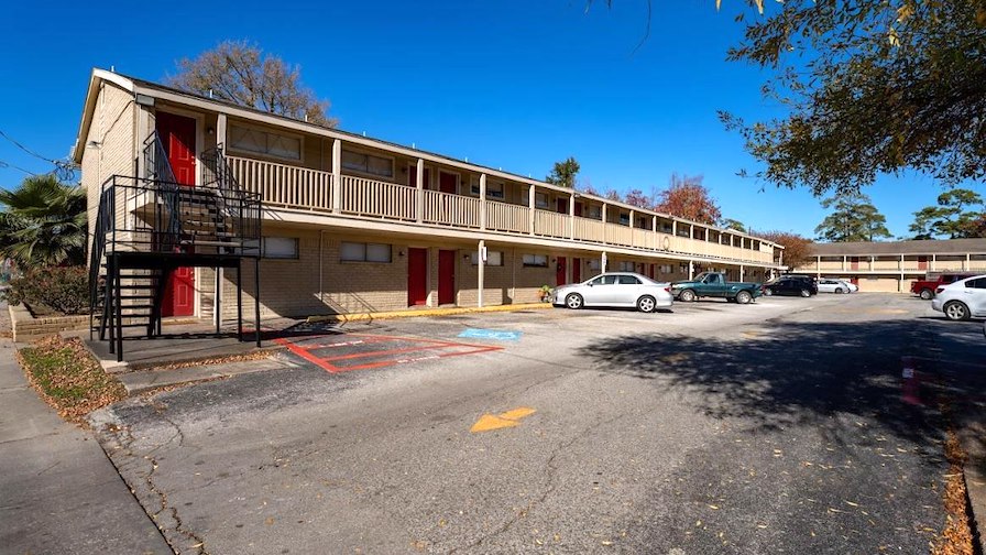 Las Brisas Apartments/Houston, Texas