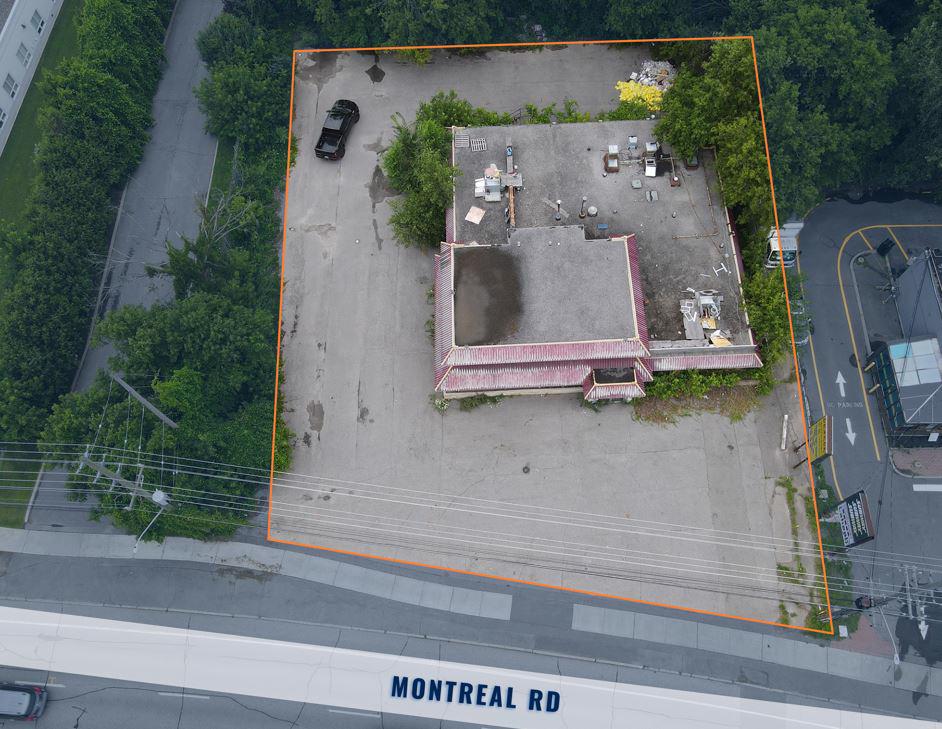 971 Montreal Road/Ottawa, Ontario