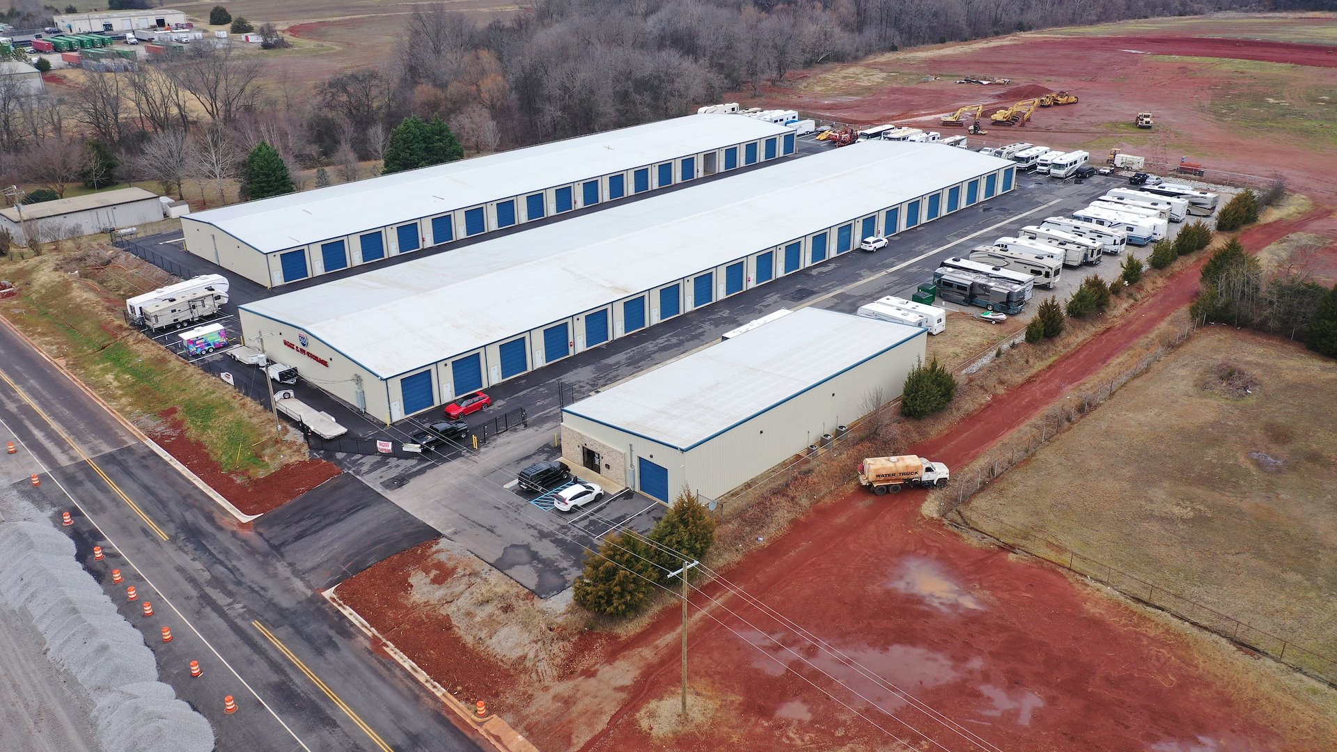 565 Boat & RV Storage/Madison, Alabama