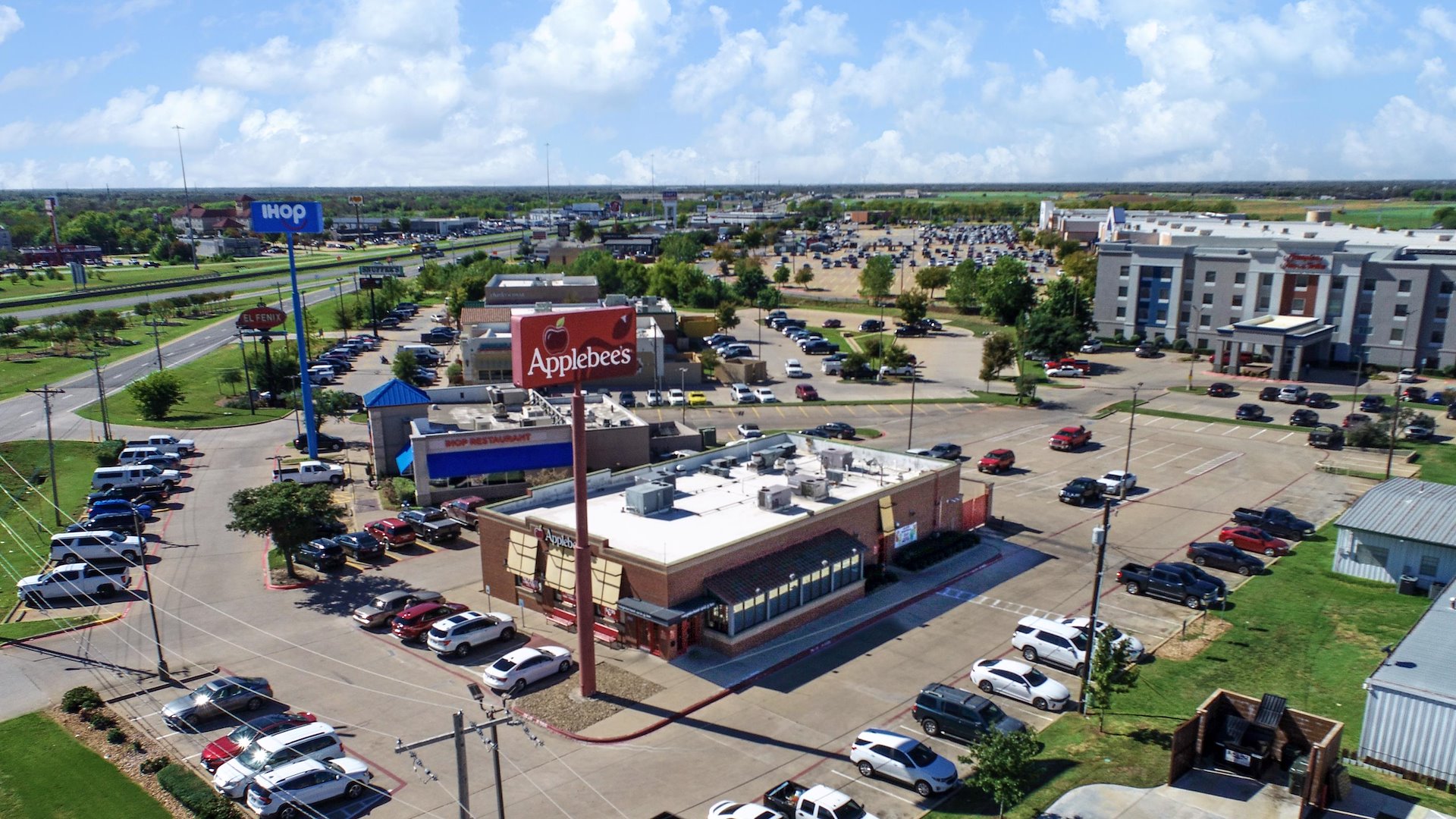 Applebee's (Corporate)/Greenville, Texas