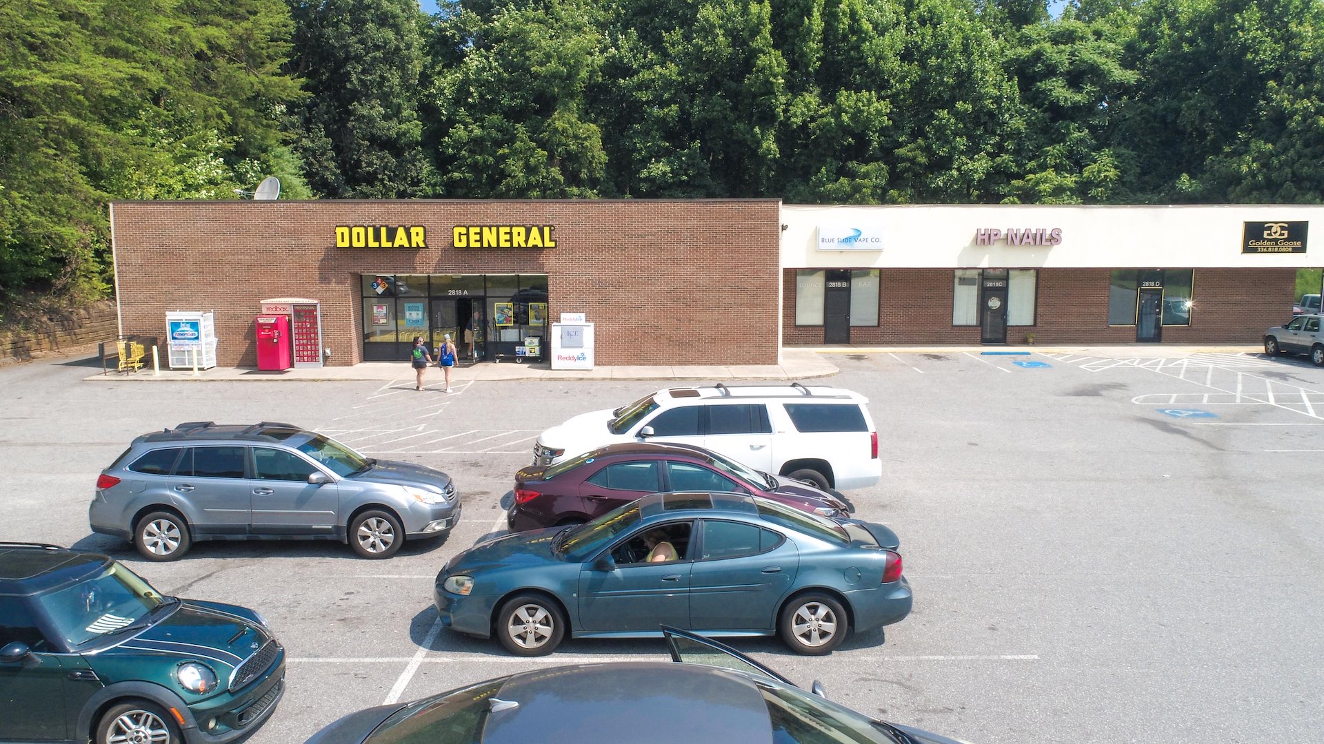 Dollar General Retail Center/Wilkesboro, North Carolina