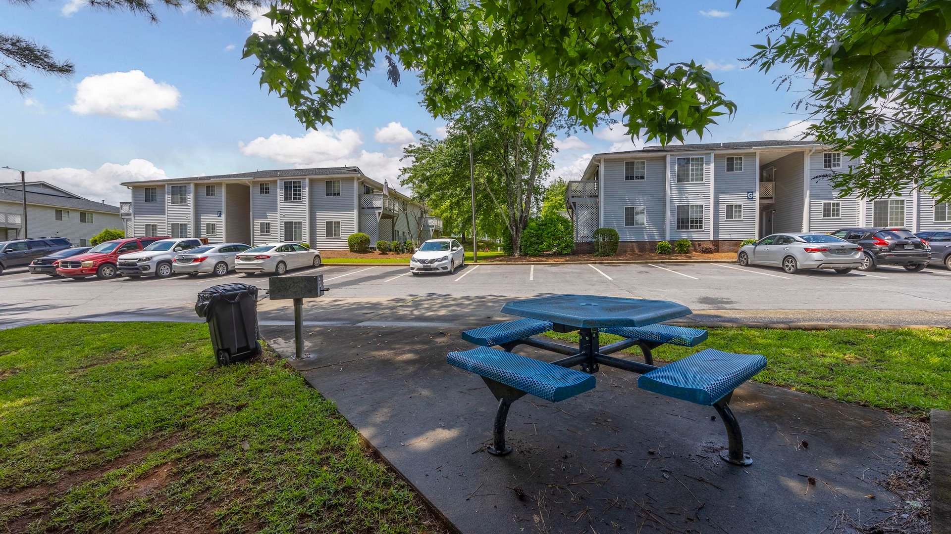 Foxfield Apartments/Greenwood, South Carolina