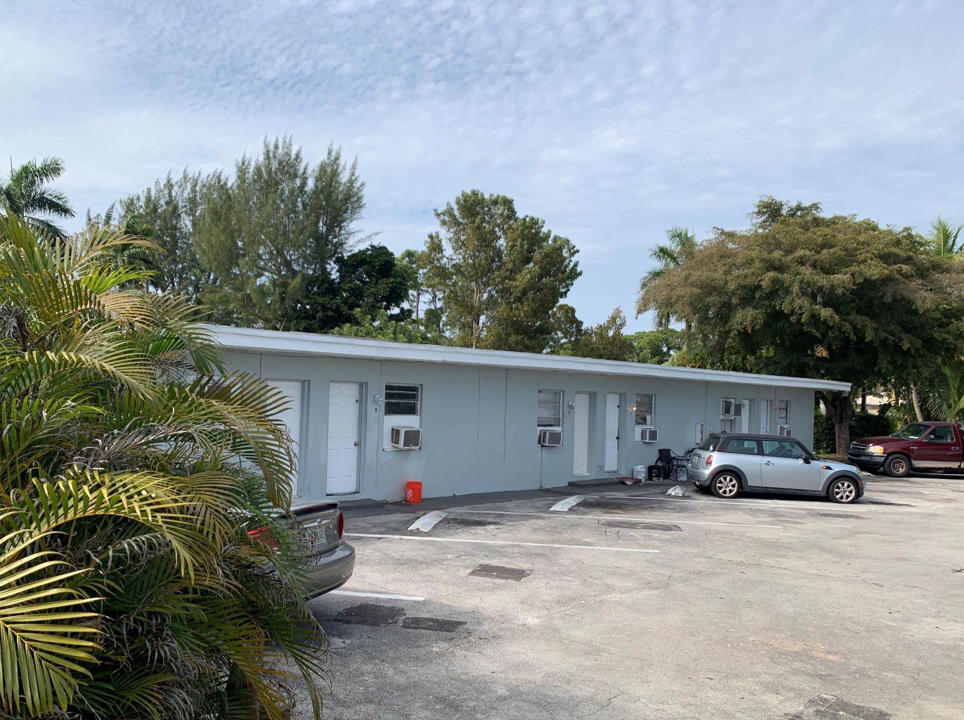 Harbor Apartments of Naples/Naples, Florida