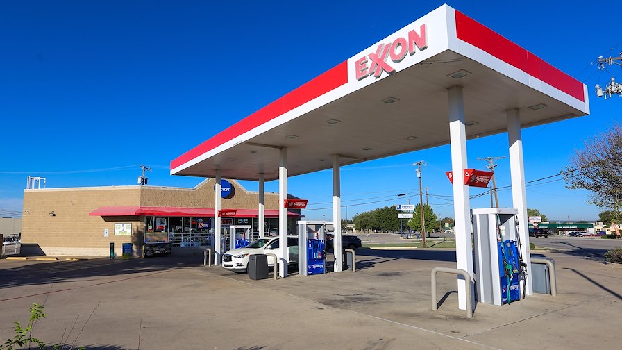 Exxon Gas Station/Lake Worth, Texas