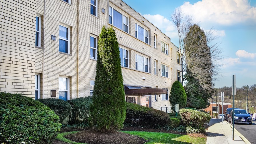 Rockview Apartments/Washington, District of Columbia