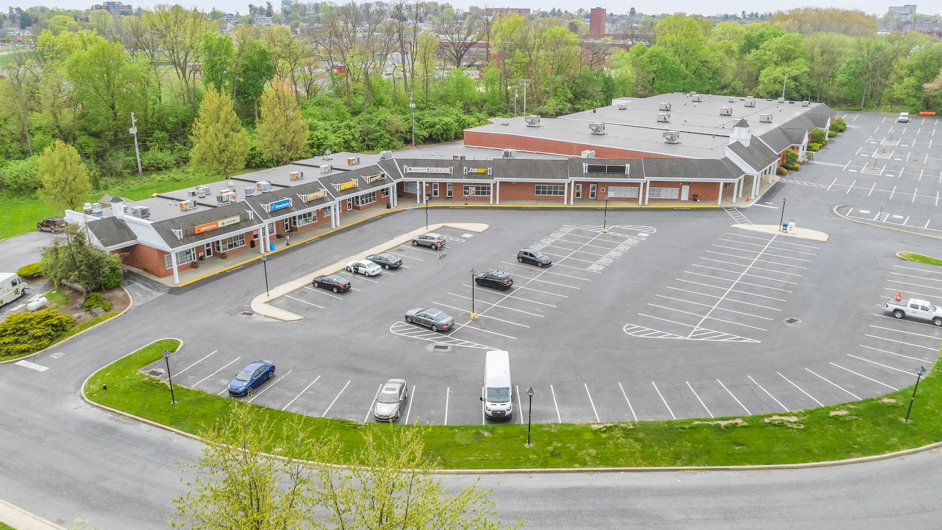 Grandview Plaza/Lancaster, Pennsylvania