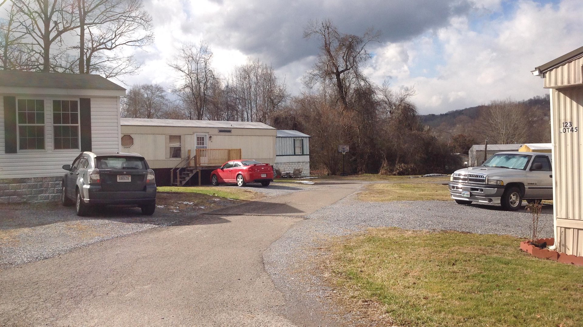 Grove Village Mobile Home Park/Raven, Virginia