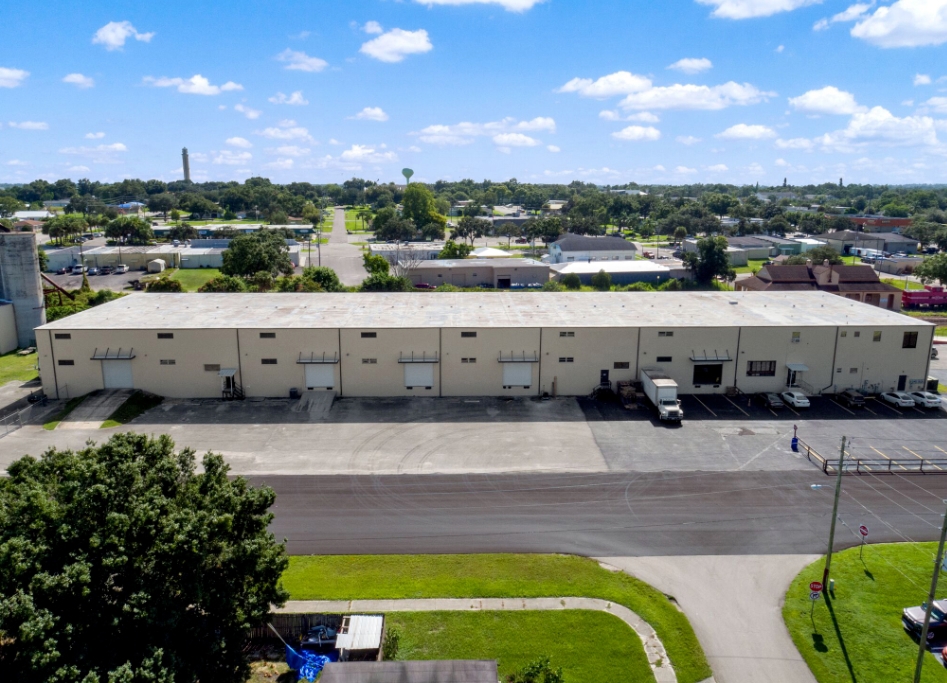 Lake Placid Warehouse — Sale in Lake Placid, FL, photo 1 of 7