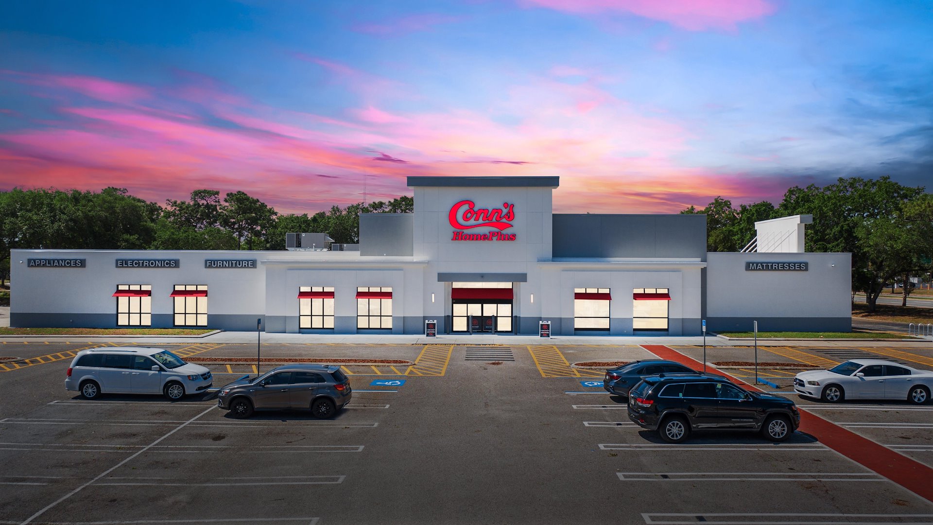 Conn's Home Plus w/ New 10 Year Net Lease Prime Orlando Retail