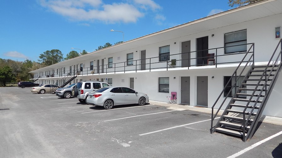 Sundial Apartments/Lake City, Florida