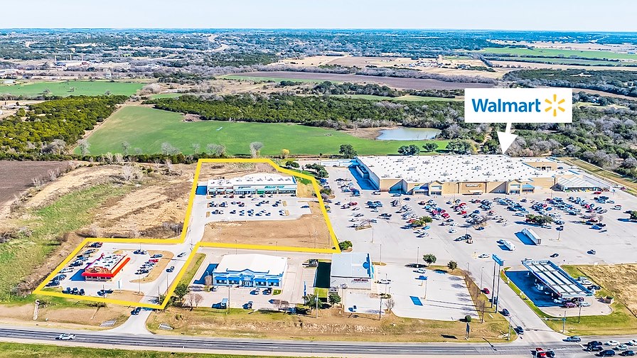 Gatesville Shopping Center/Gatesville, Texas