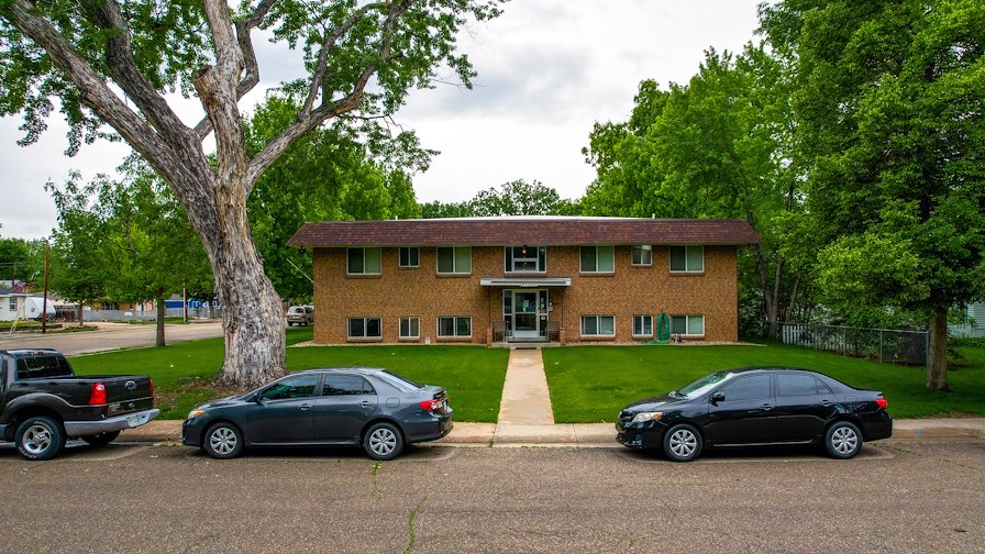Trojan Arms Apartments/Longmont, Colorado