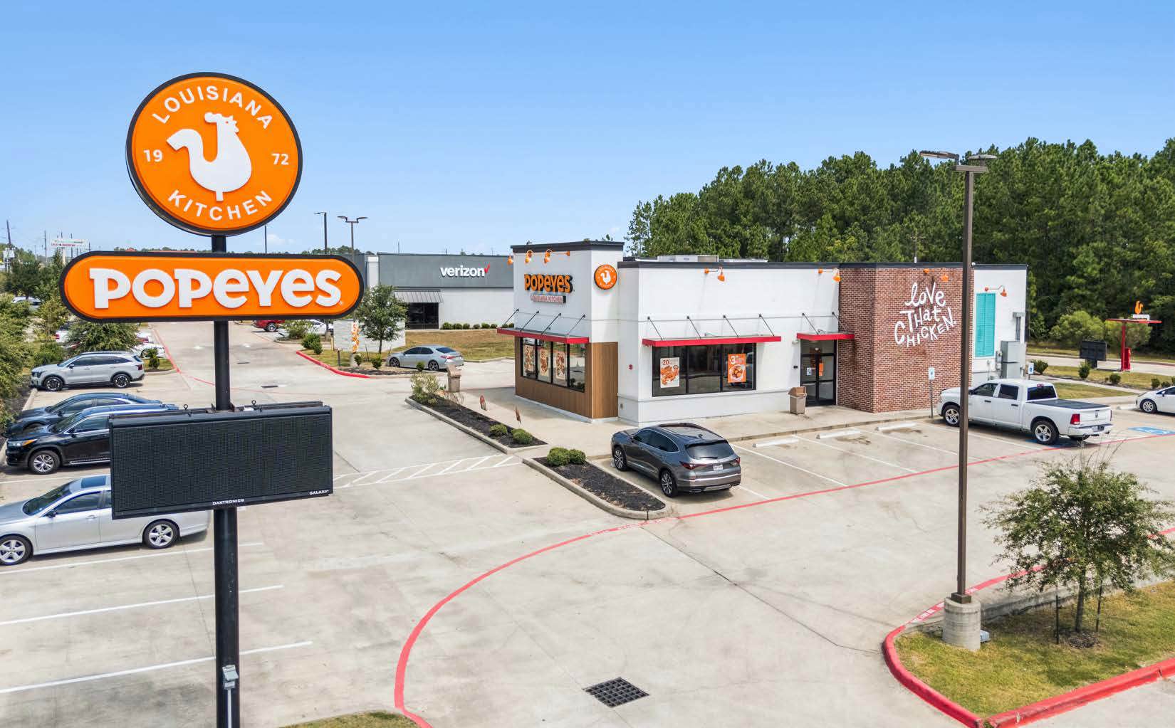 Popeyes | NNN | ±14 Yrs | ±141-Unit Operator | 2020… — Sale in Lumberton, TX, photo 1 of 3