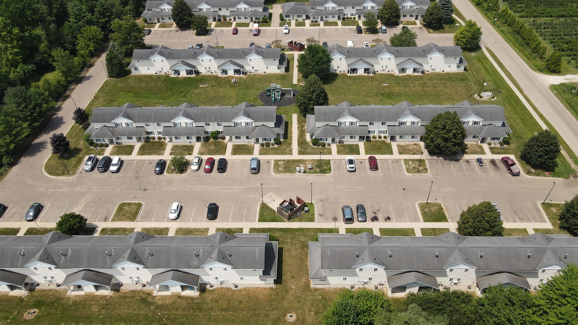 Berry Bush Village — Sale in Bangor, MI, photo 1 of 6