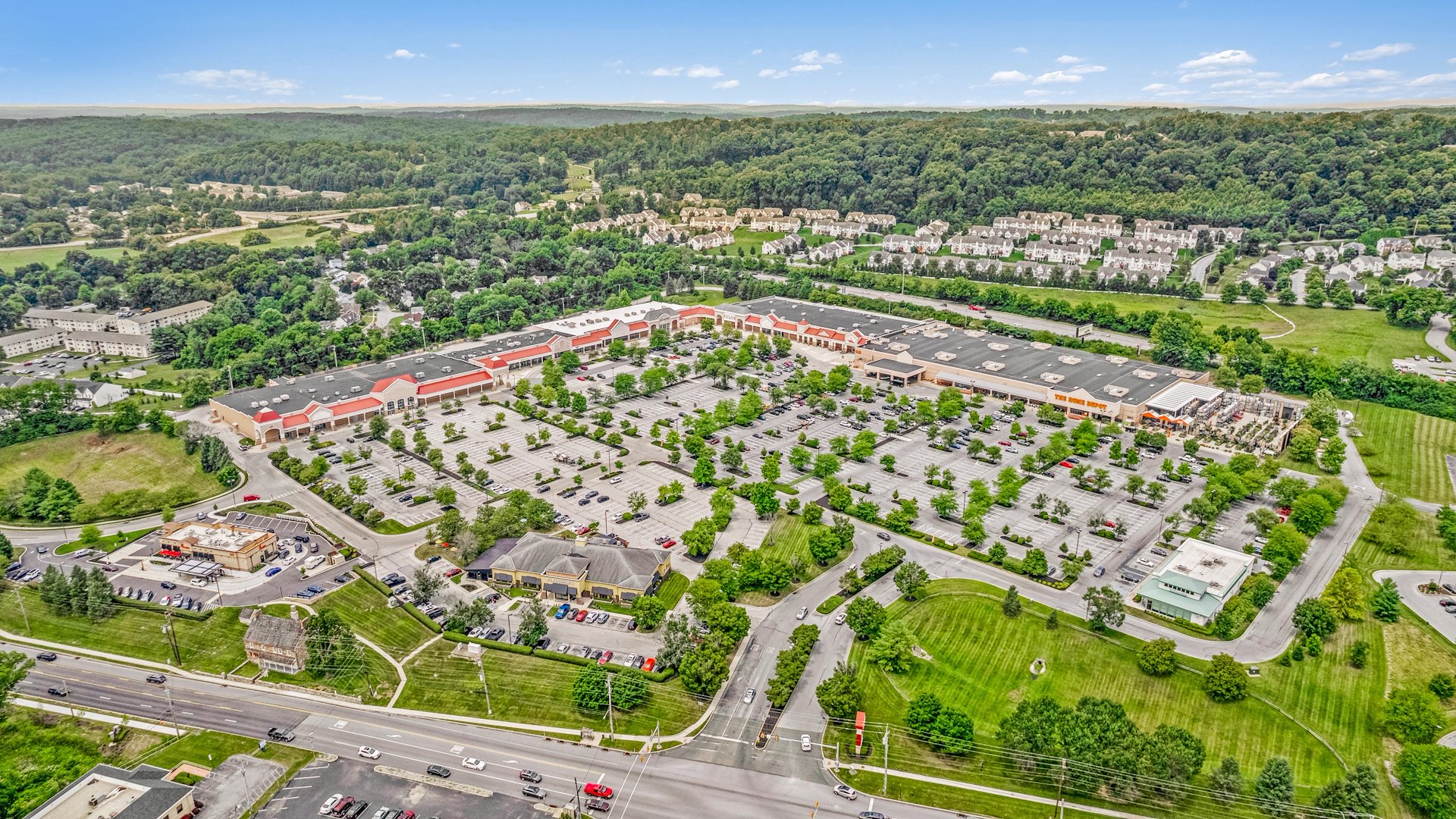 Ashbridge Square/Downingtown, PA