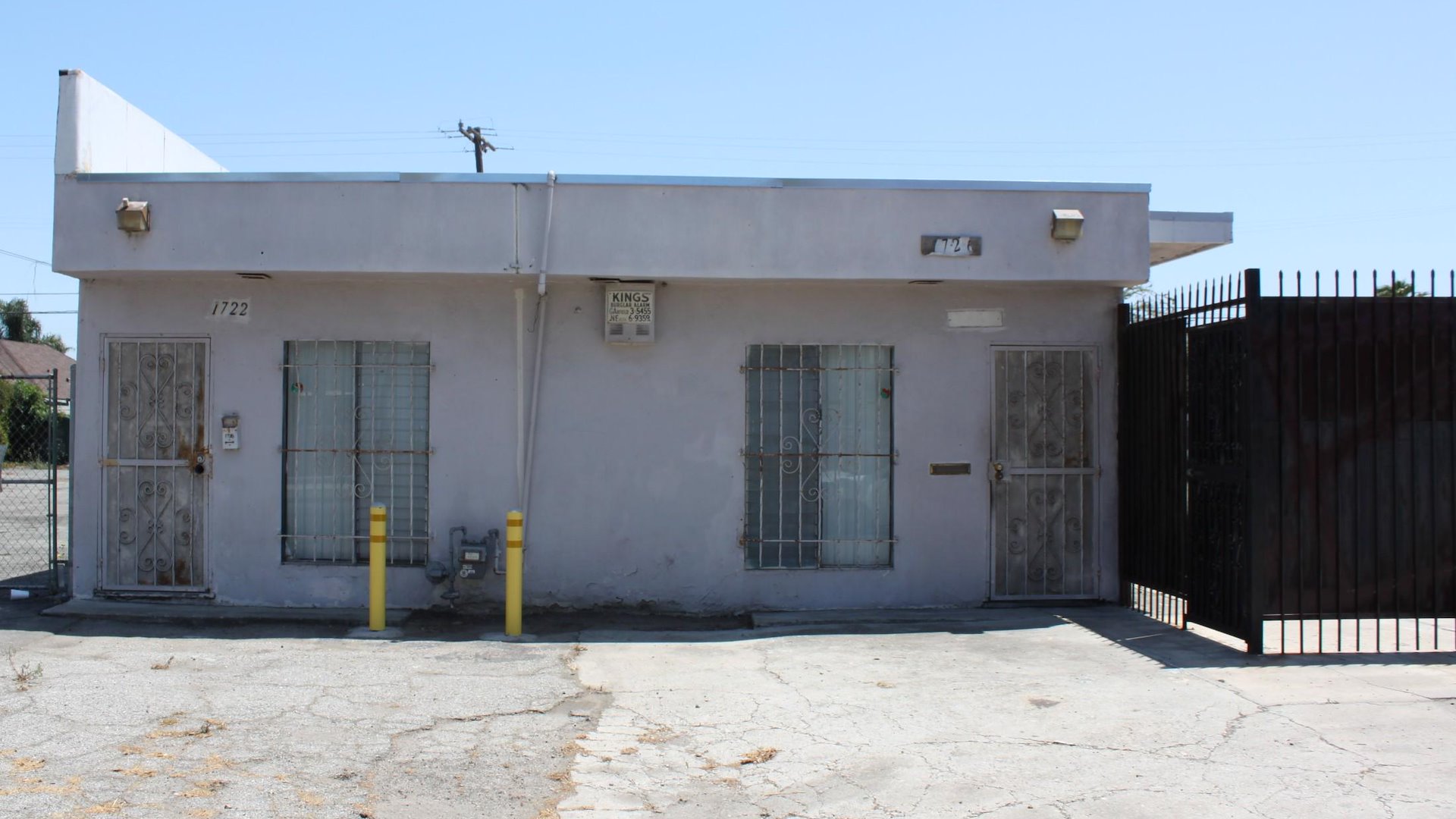 1726 W Compton California