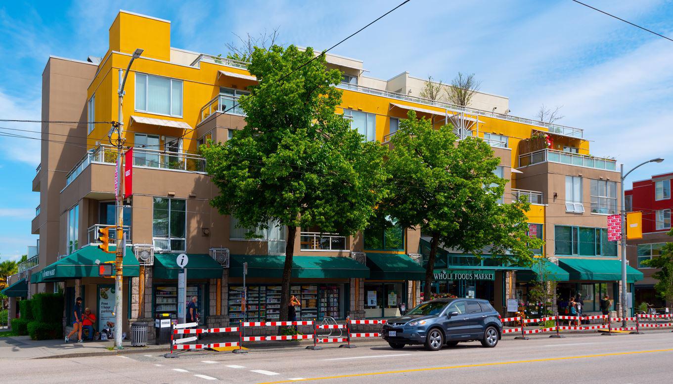 2211 West 4th Avenue/Vancouver, British Columbia