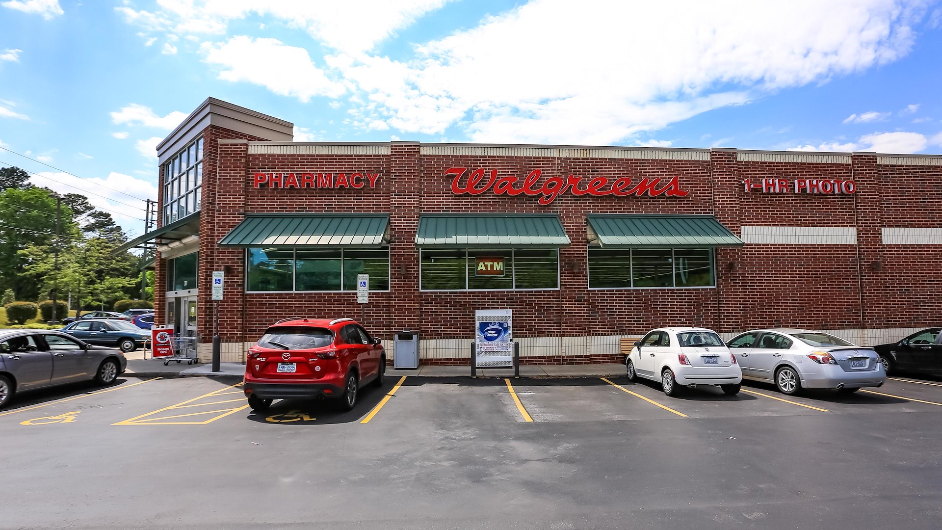 Walgreens/Holly Springs, North Carolina