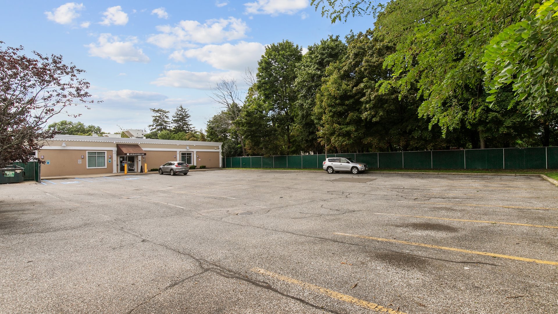 DaVita, Amityville, NY — Sale in Amityville, NY, photo 4 of 4