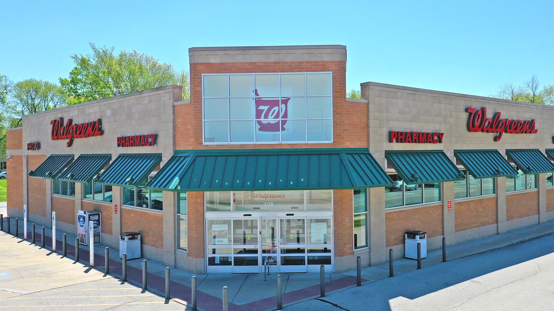 Walgreens New Absolute NNN Lease 5 Increases/Pana, Illinois