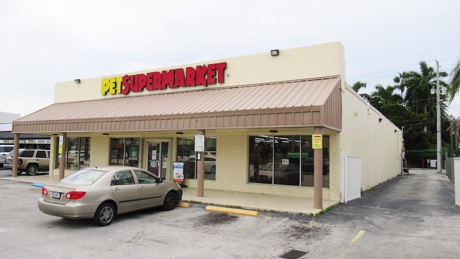 Pet Supermarket/Hialeah, Florida