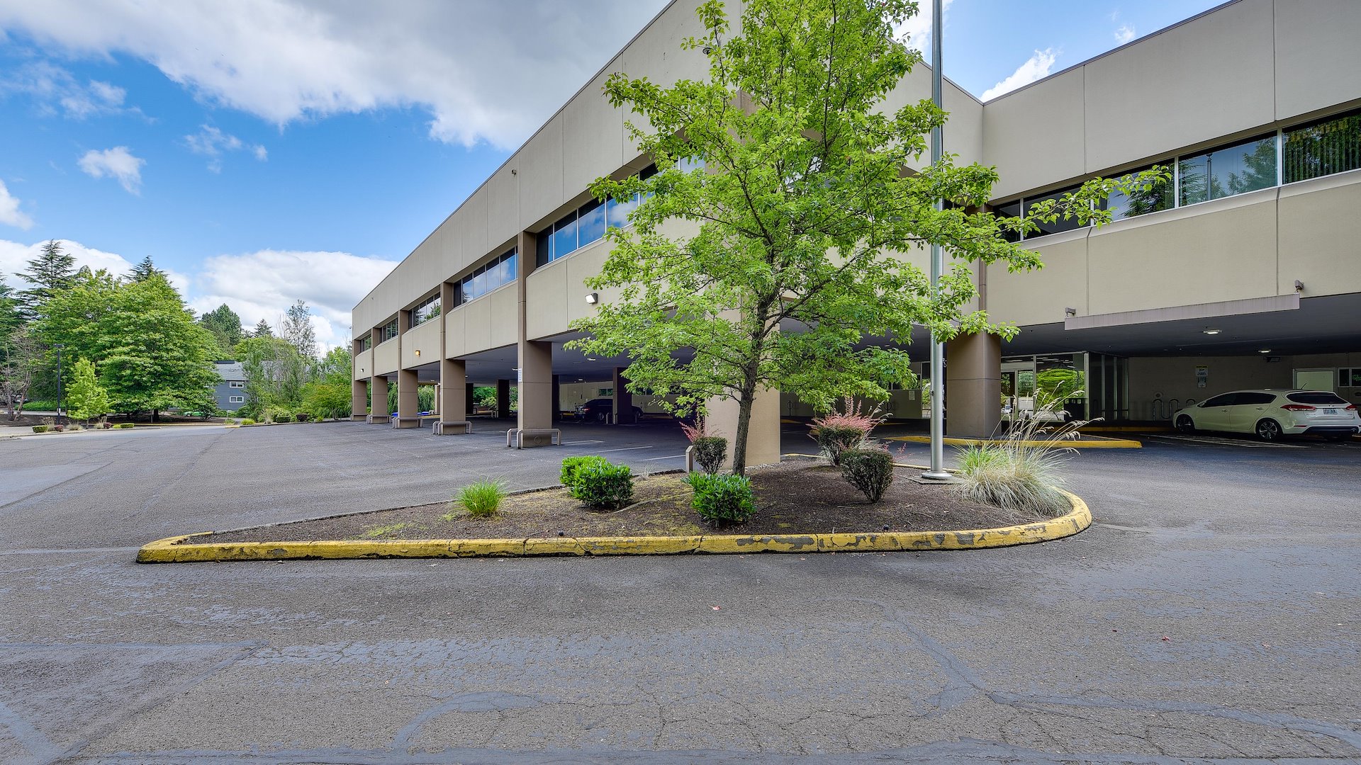 Mitchell International Building/Portland, Oregon