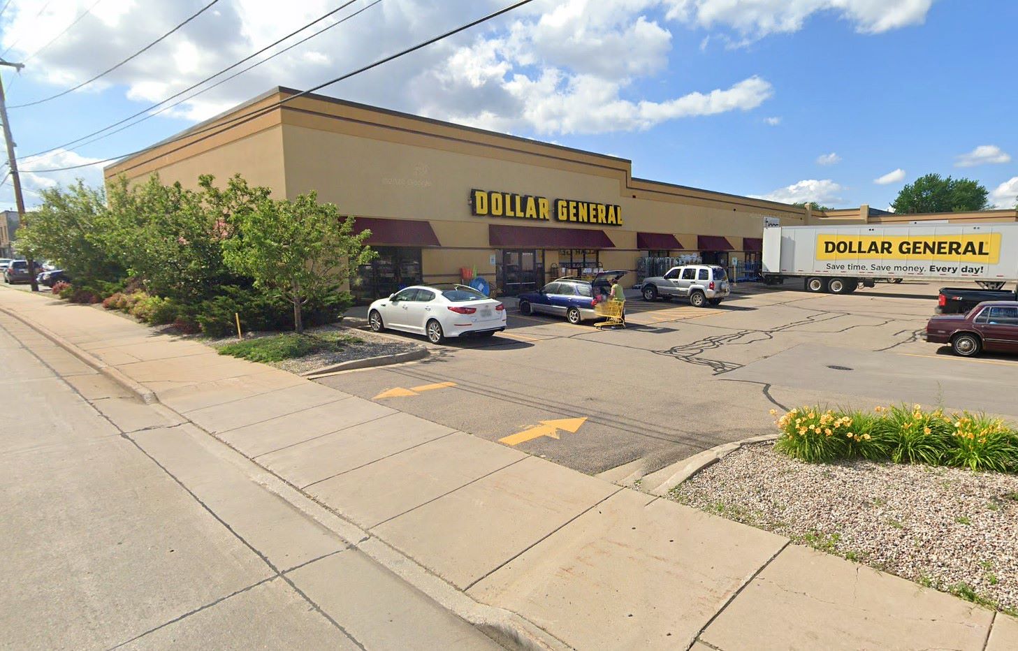 Dollar GeneralEarly Renewed Lease/Appleton, Wisconsin